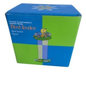 Warner Bros Studio Exclusive TWEETY BIRD Garden Shop Bird Feeder New  Vintage